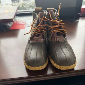 Size 8 (Mens) LL Bean "Small Batch" Duck/Bean Boot Like New!